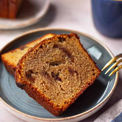 Best Moist Spiced Banana Bread Recipe - Easy One-Bowl Loaf